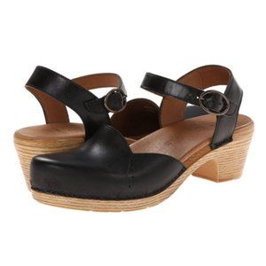 Dansko Maisie Black Leather Clog Sandals EU 39